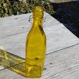 YELLOW BOTTLE  WITH LID, DECERTIVE HOME DECOR *